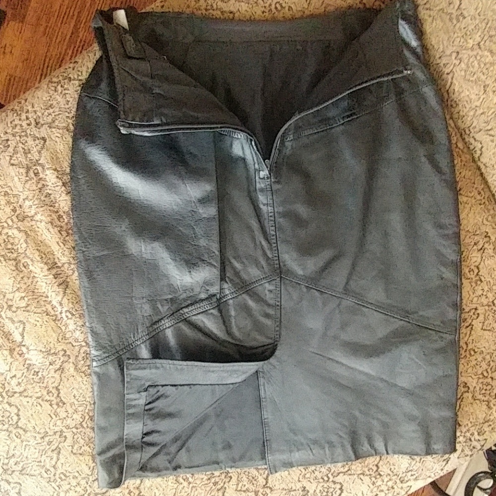 Pelle Cuir Black Leather Skirt - Picture 4 of 4